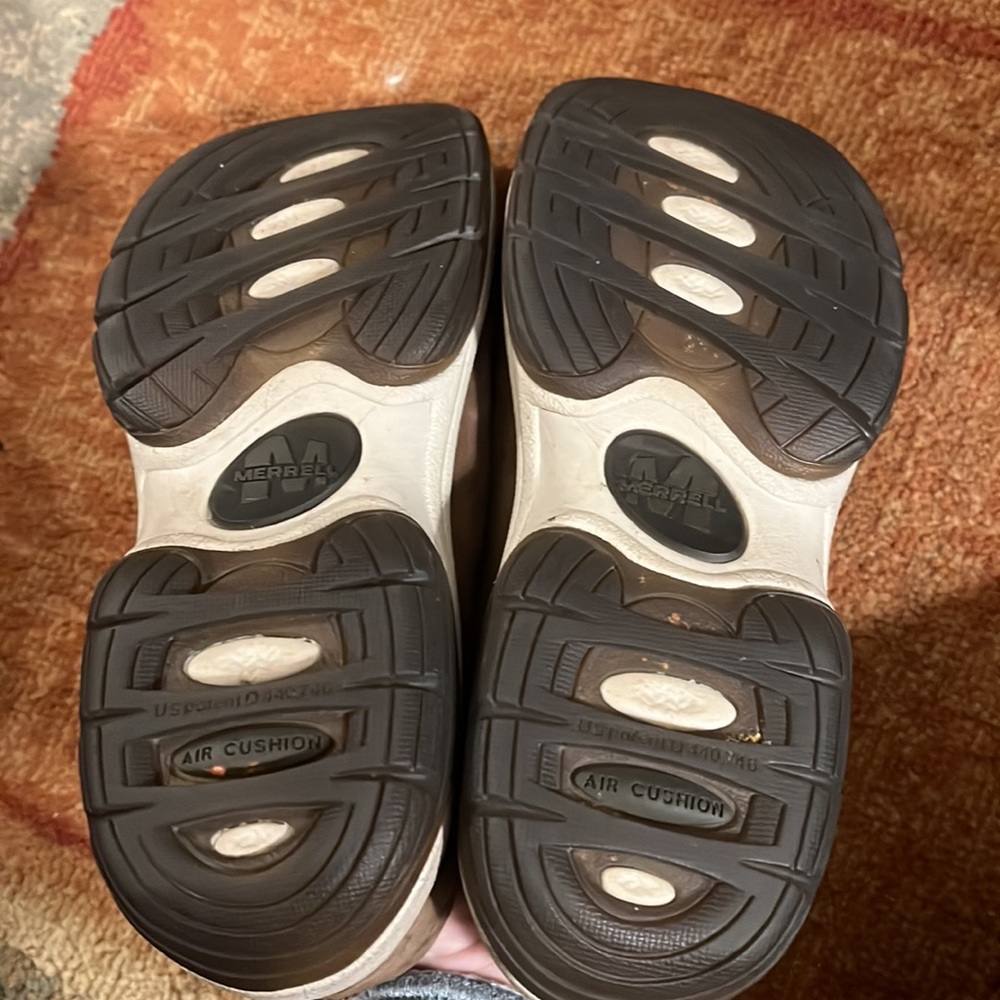 Merrell suede mules. - Picture 3 of 3